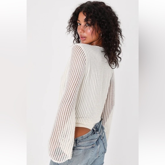 Elevated Standard Ivory Knit Long Sleeve Bodysuit Size S - Picture 5 of 6